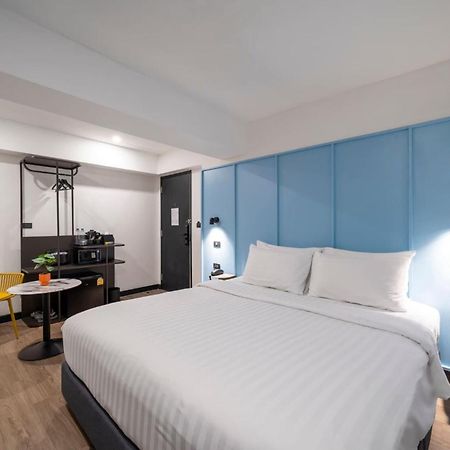 Myhotel Cmyk@Ratchada Bangkok Exterior photo