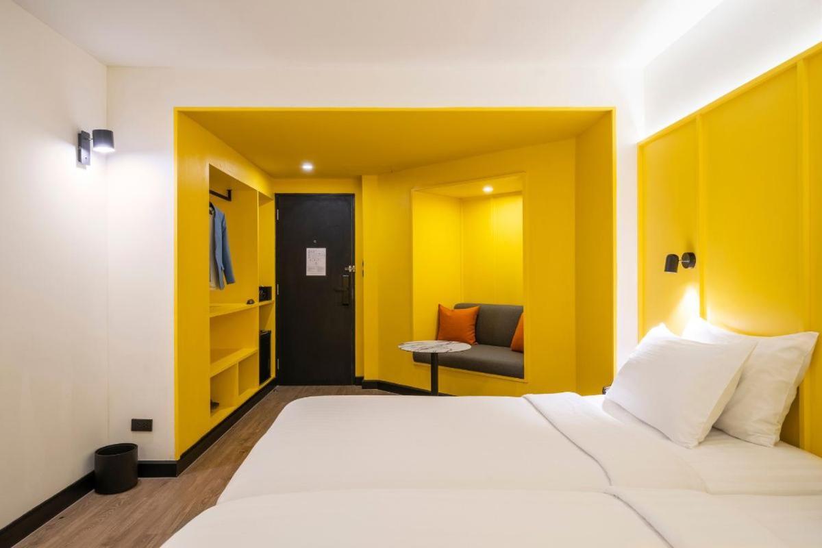 Myhotel Cmyk@Ratchada Bangkok Exterior photo