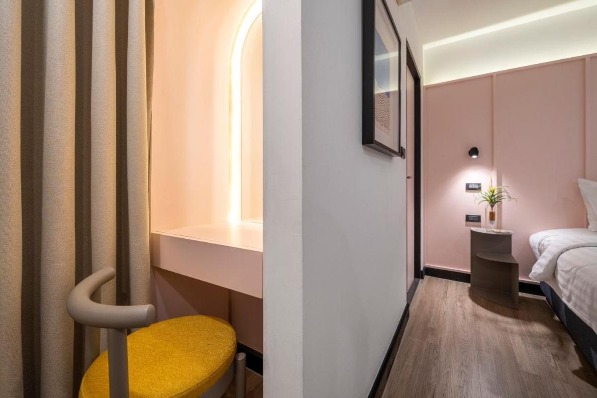 Myhotel Cmyk@Ratchada Bangkok Exterior photo